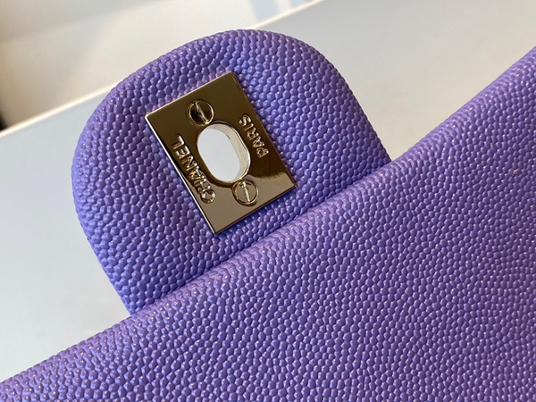 シャネルバッグレプリカ角部分ディテール